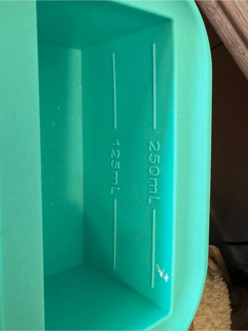 Set of Six Silicon Items, Including 2 Ice Cube & 4 Soup Freezer Containers.